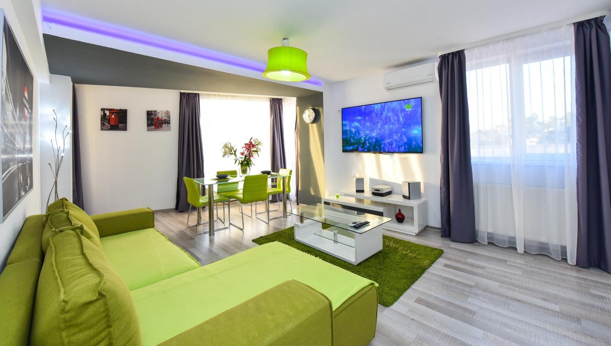 Dracula Adventure Tours Accommodation Bucureşti Ngoại thất bức ảnh
